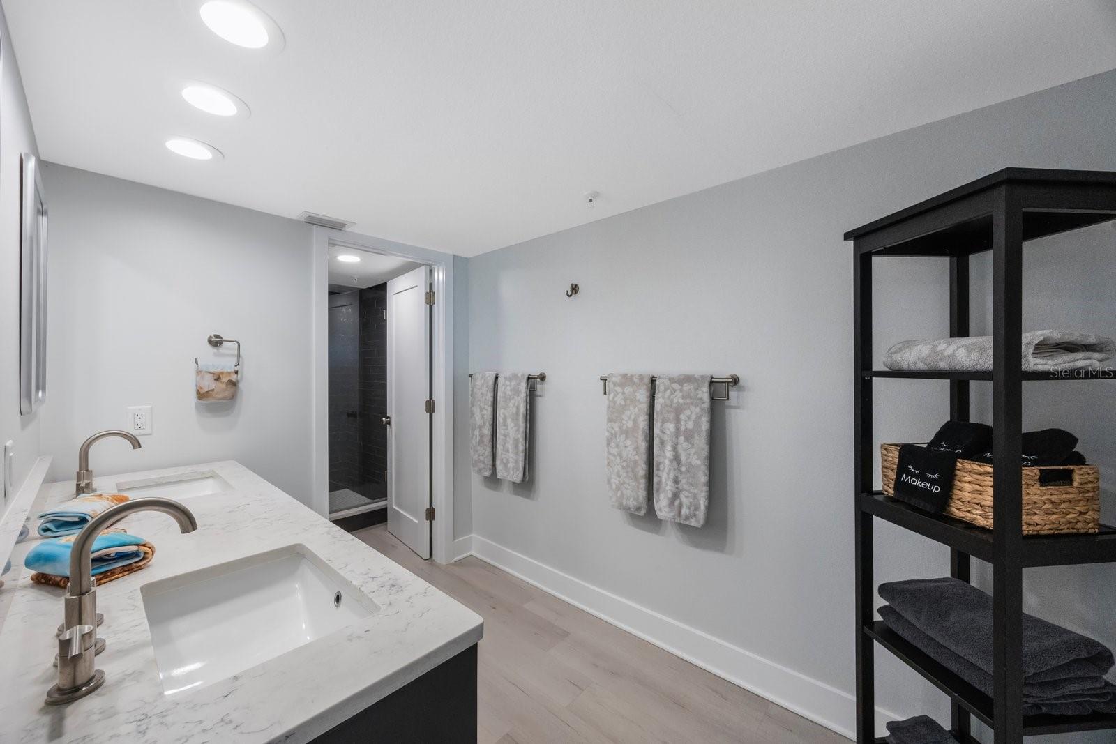 Image 34 of 70 For 14950 Gulf Boulevard 902