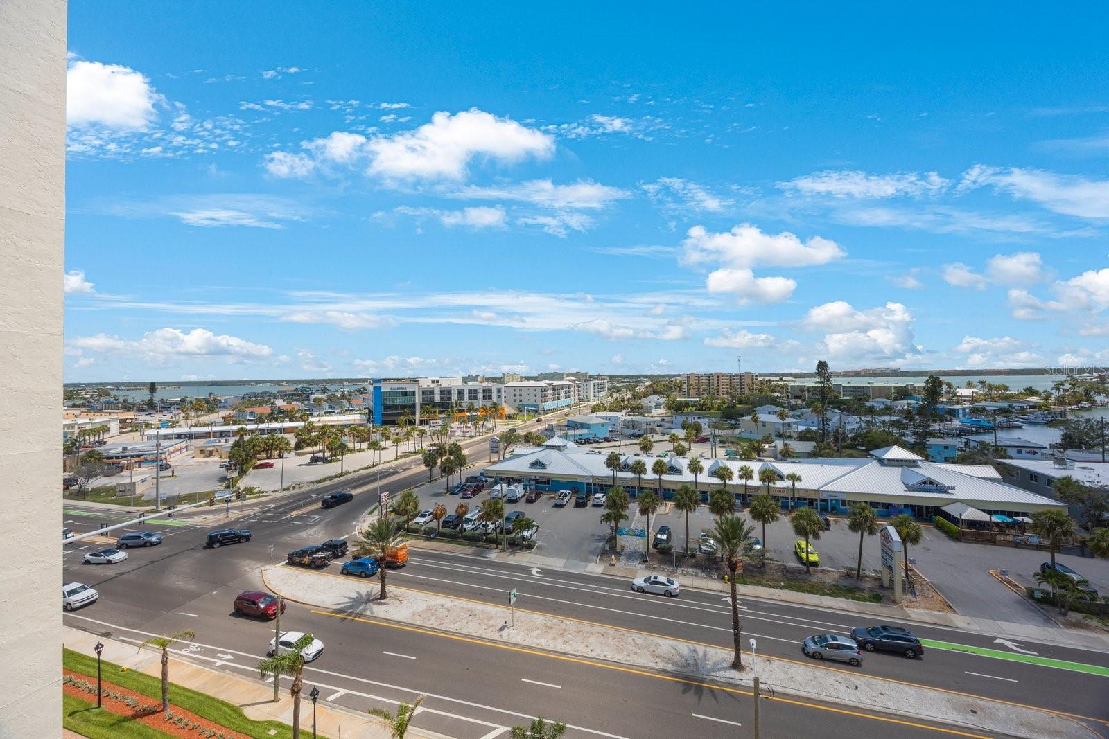 Image 51 of 70 For 14950 Gulf Boulevard 902