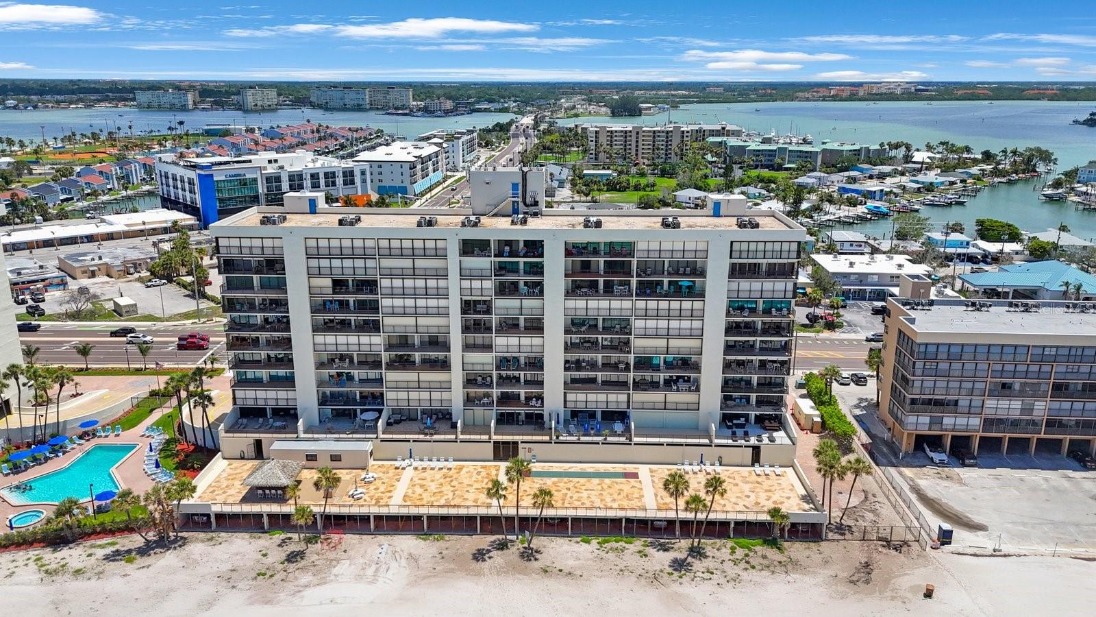 Image 65 of 70 For 14950 Gulf Boulevard 902