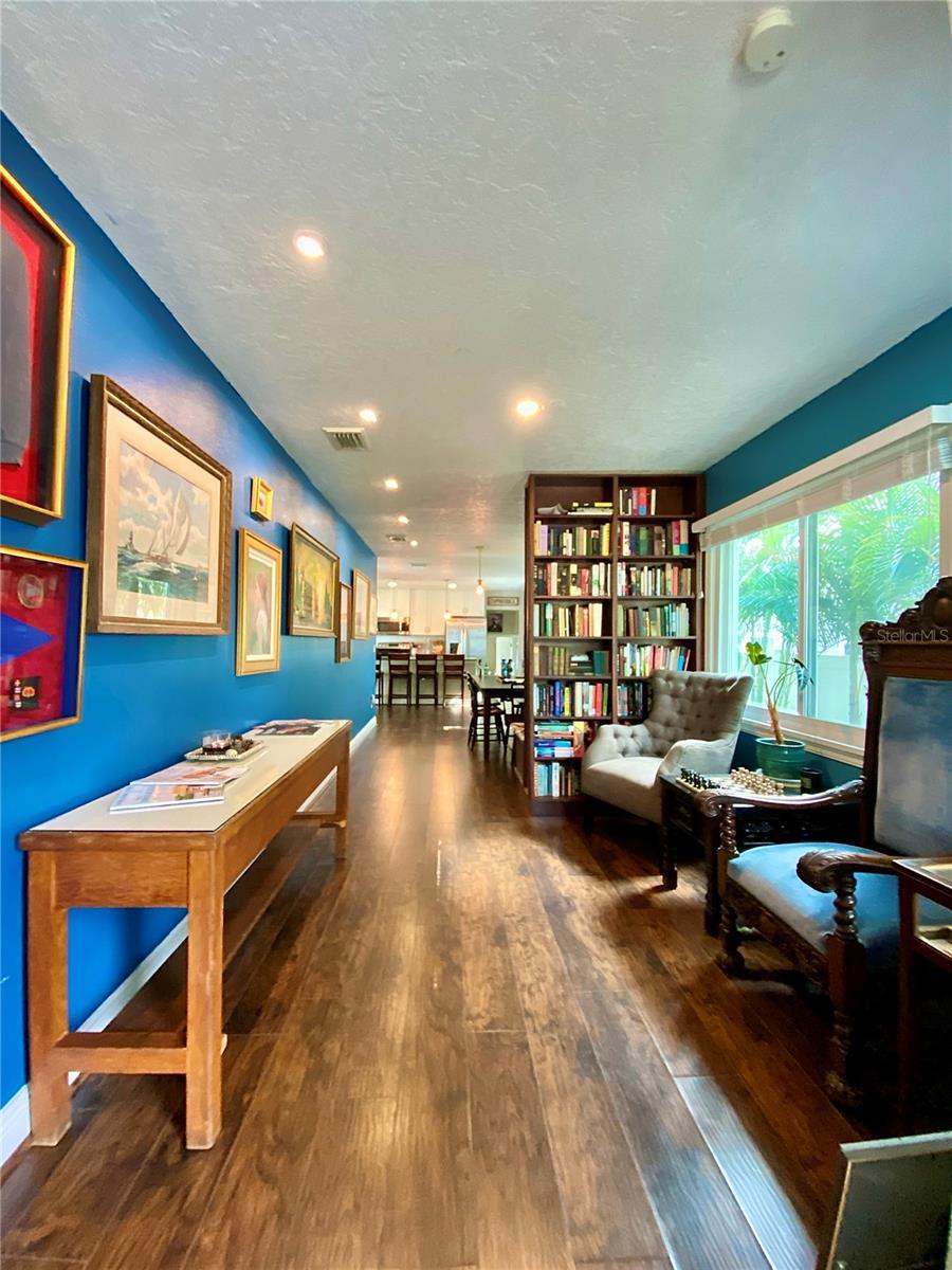 Image 11 of 59 For 2831 2nd Avenue S