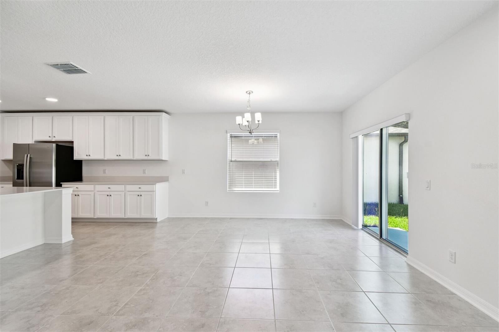 Image 12 of 34 For 12801 Castle Oaks Drive