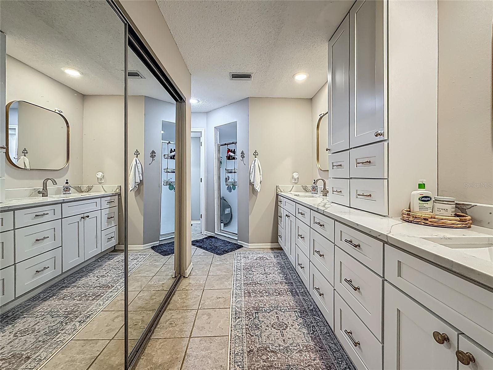Listing photo id 23 for 2254 Springrain Drive