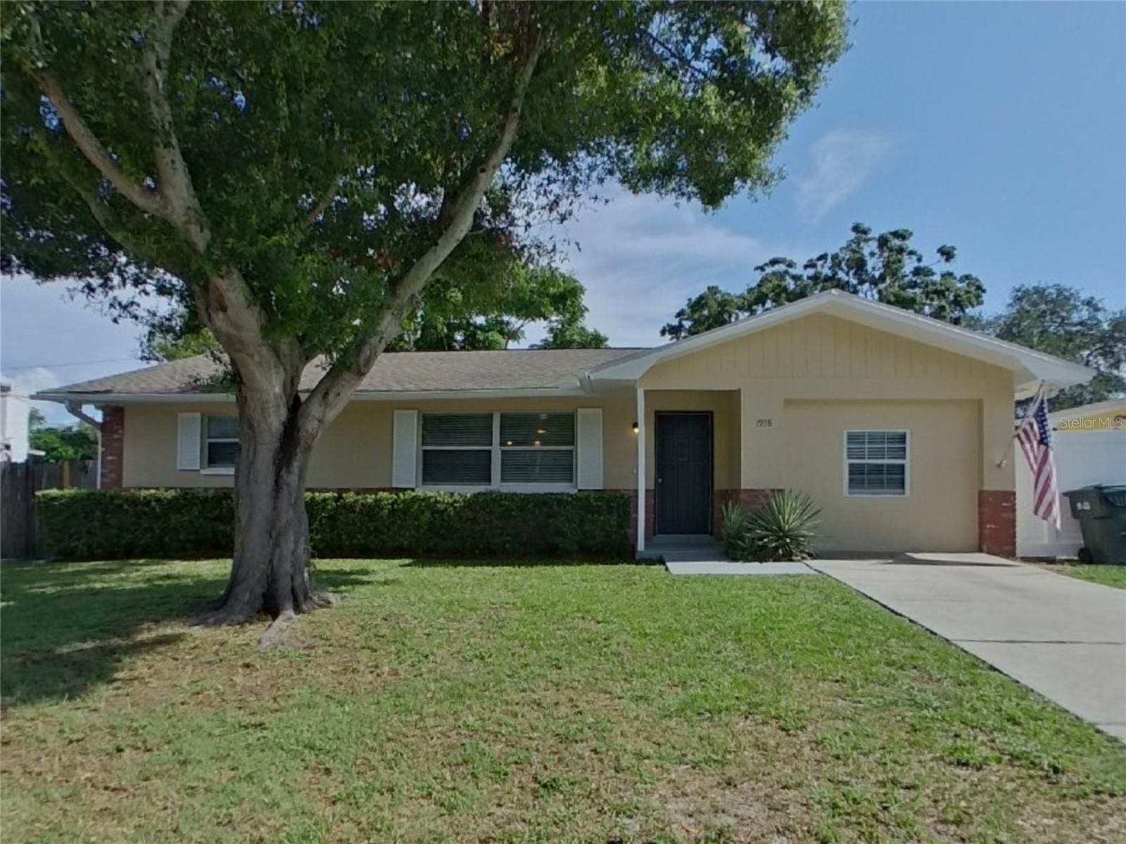 Details for 1938 Tropic Boulevard N, LARGO, FL 33770