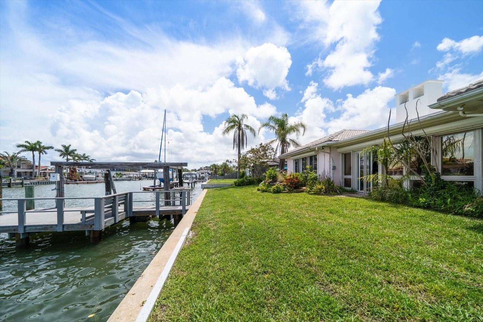 Image 11 of 35 For 4545 Clearwater Harbor Drive N