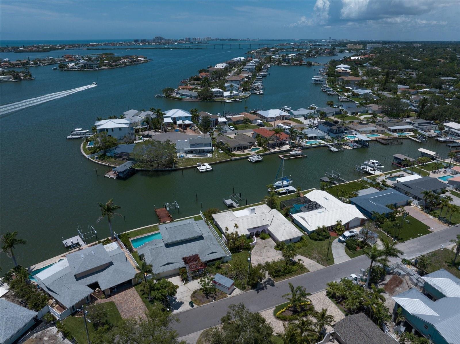 Image 31 of 35 For 4545 Clearwater Harbor Drive N