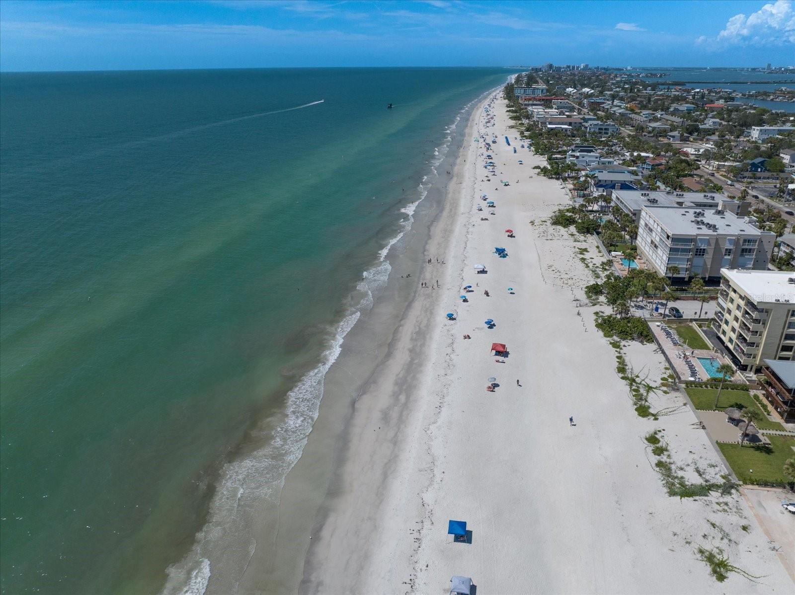 Image 32 of 35 For 4545 Clearwater Harbor Drive N