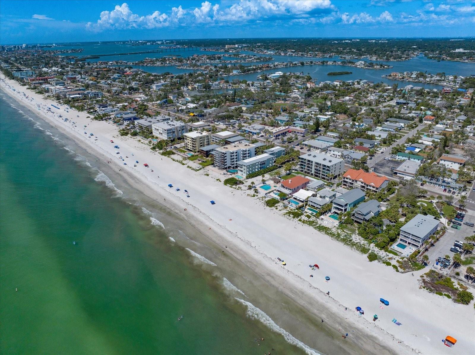 Image 33 of 35 For 4545 Clearwater Harbor Drive N