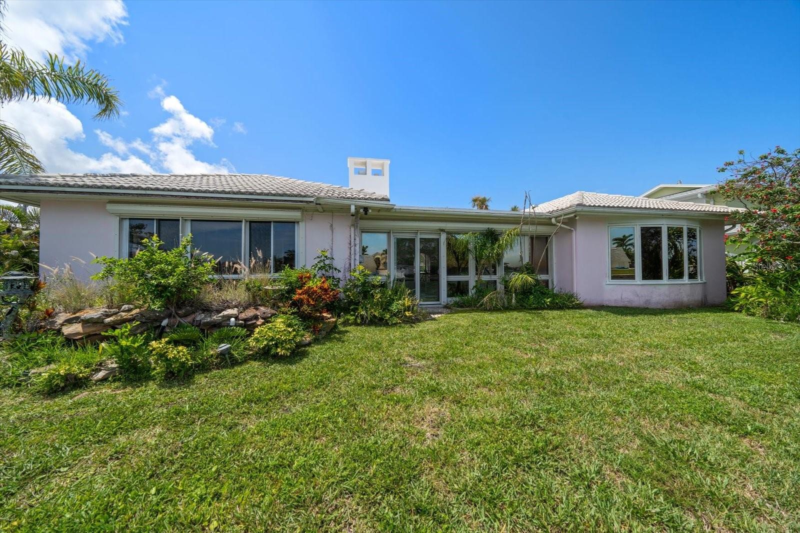 Image 9 of 35 For 4545 Clearwater Harbor Drive N