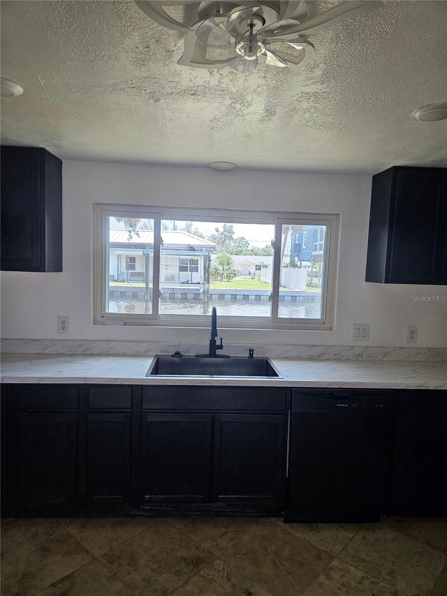 Image 7 of 25 For 107 North Branch Road