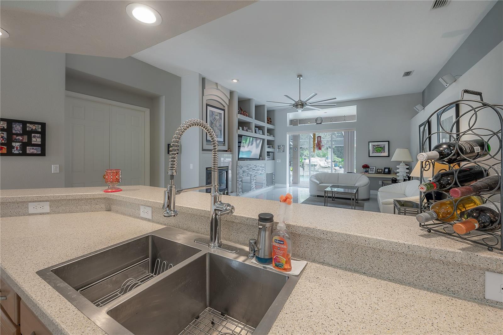 Image 19 of 54 For 18434 Eastwyck Drive