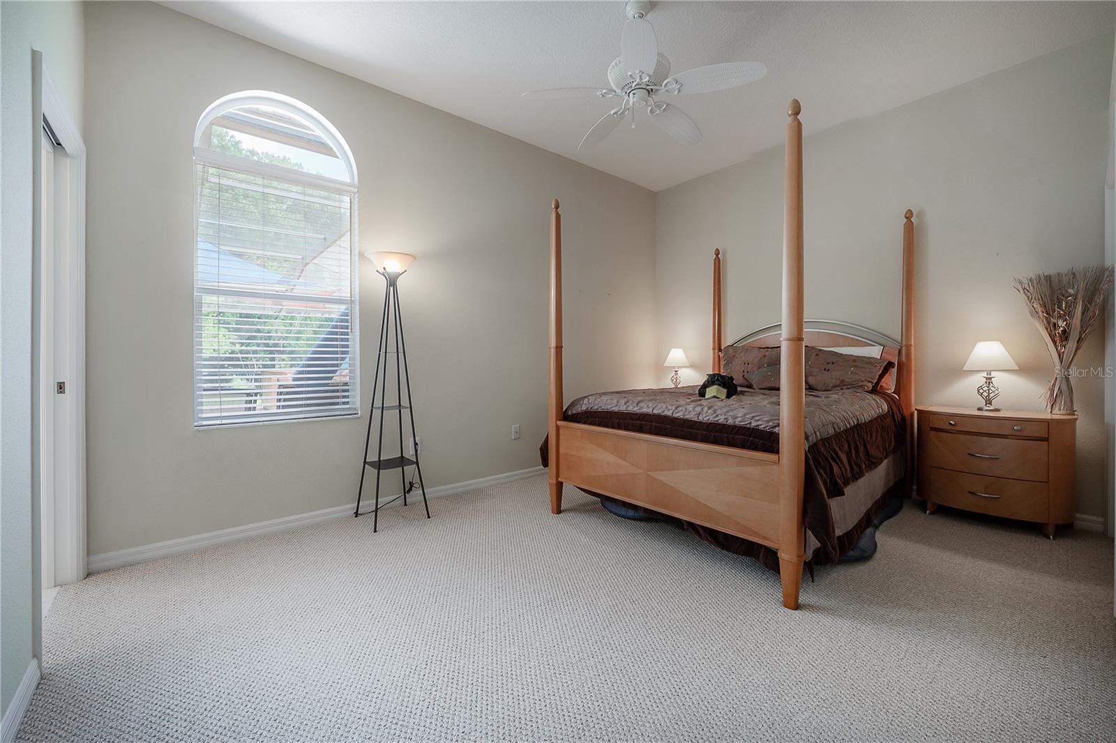 Image 32 of 54 For 18434 Eastwyck Drive