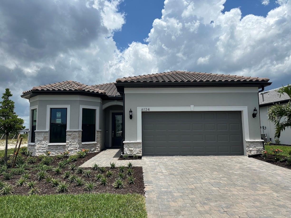 Details for 6162 Winding Pine Drive, NOKOMIS, FL 34275