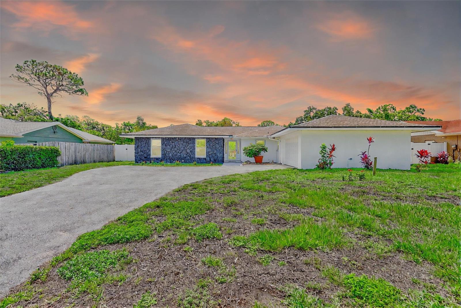 Image 40 of 58 For 9027 Merrimoor Boulevard