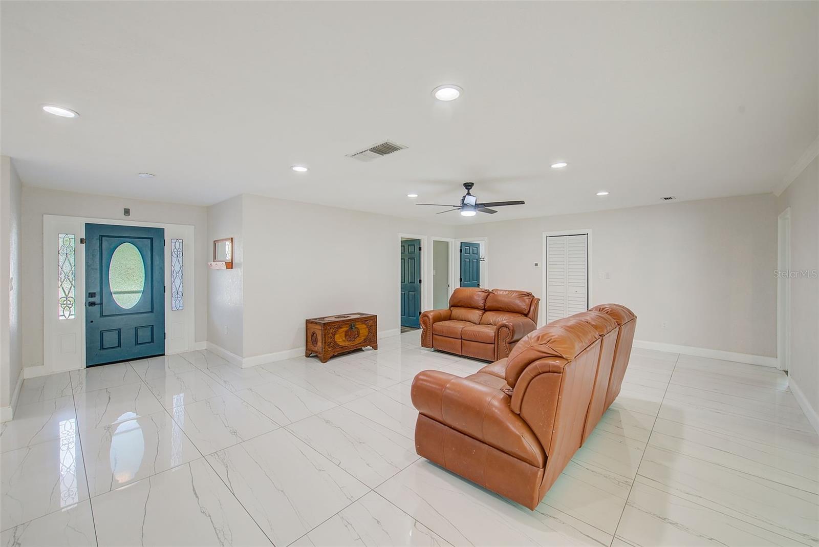 Image 5 of 58 For 9027 Merrimoor Boulevard