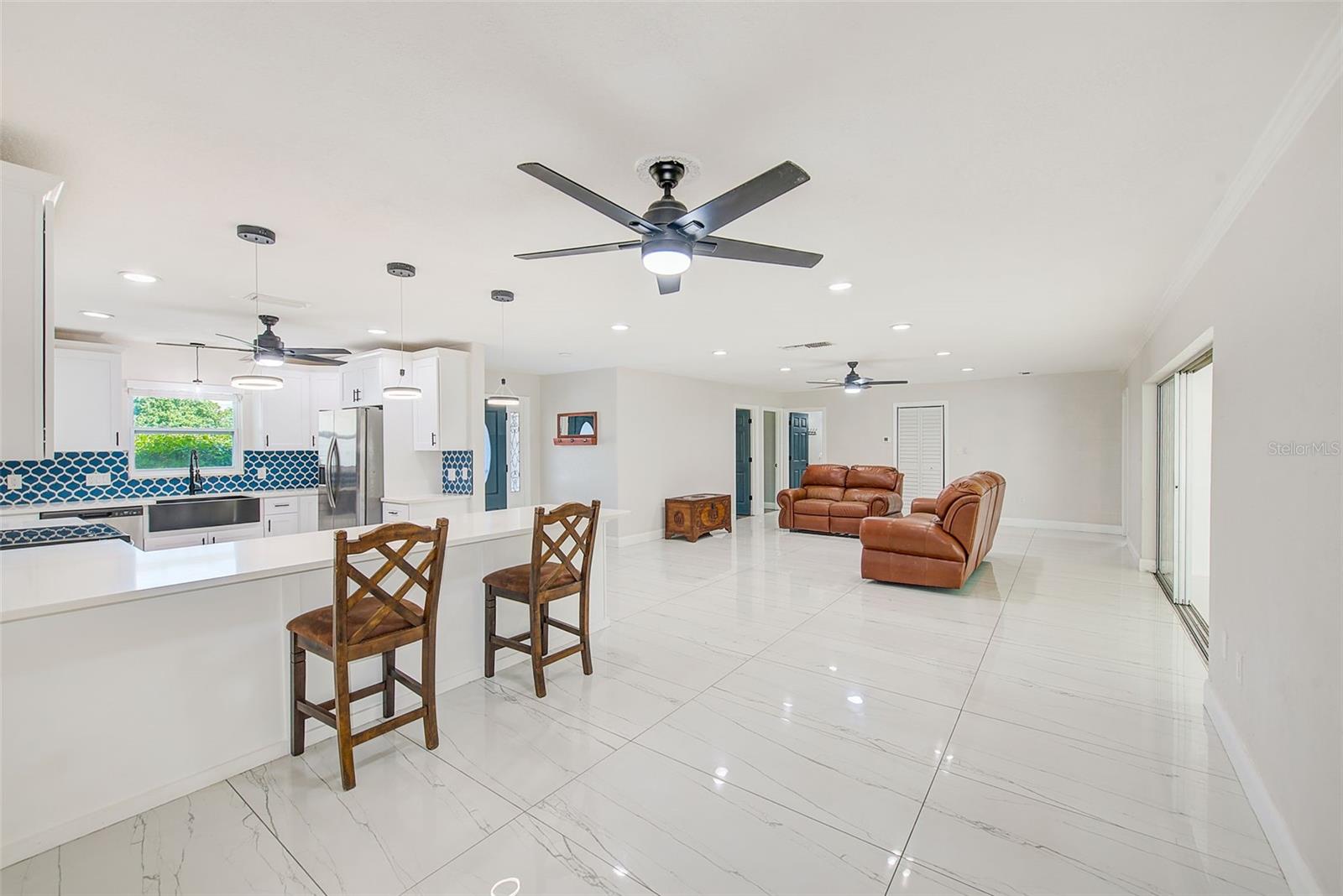 Image 9 of 58 For 9027 Merrimoor Boulevard