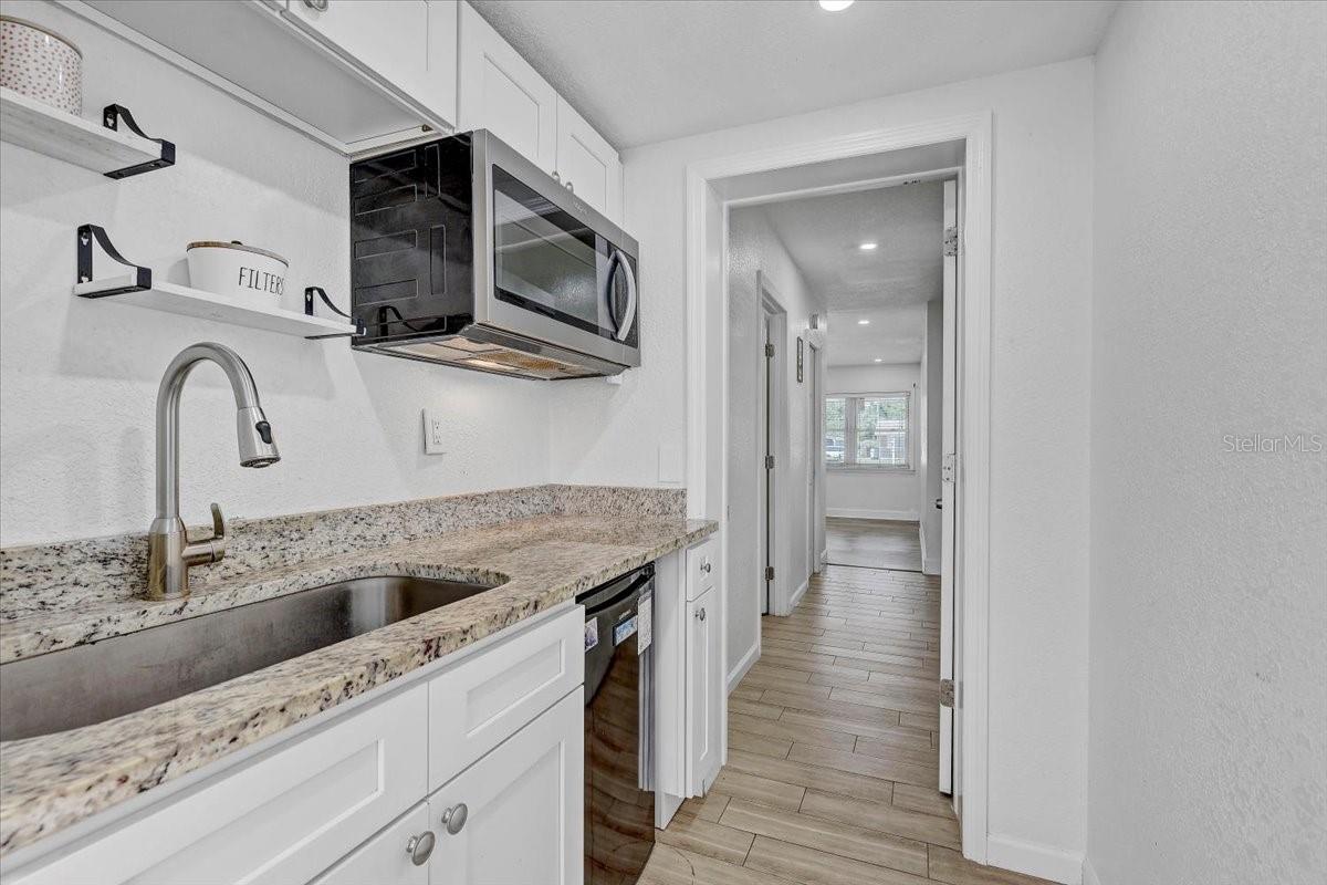 Image 26 of 47 For 2718 Boca Ciega Drive N