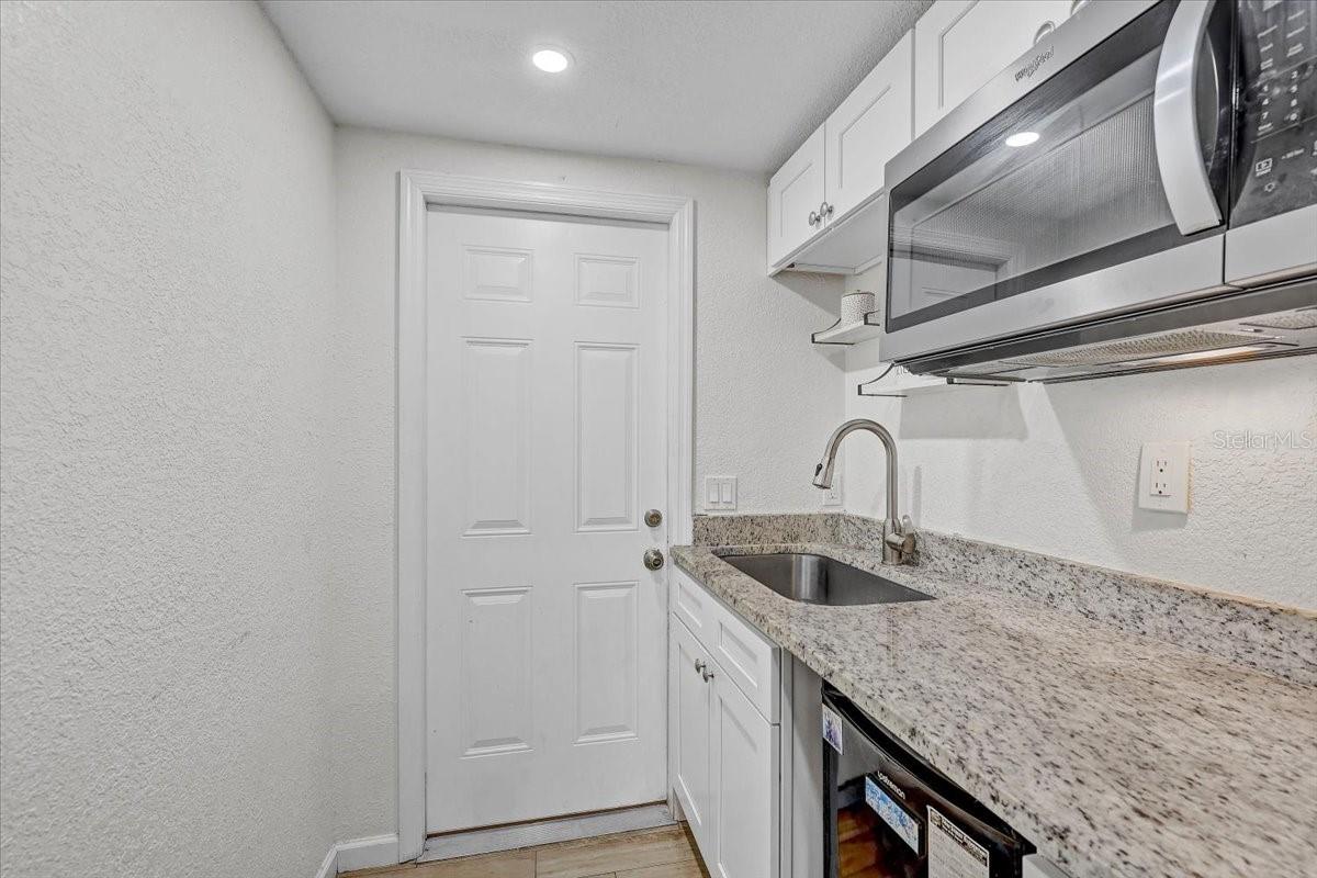 Image 27 of 47 For 2718 Boca Ciega Drive N