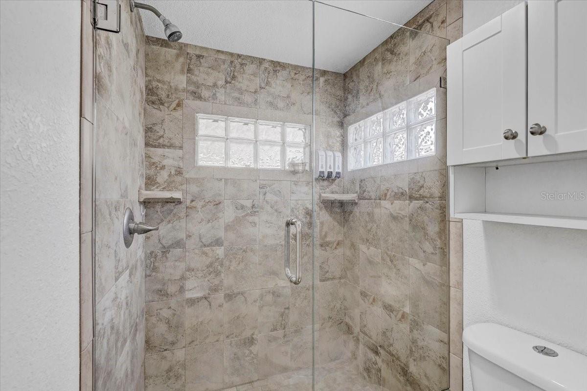 Image 31 of 47 For 2718 Boca Ciega Drive N