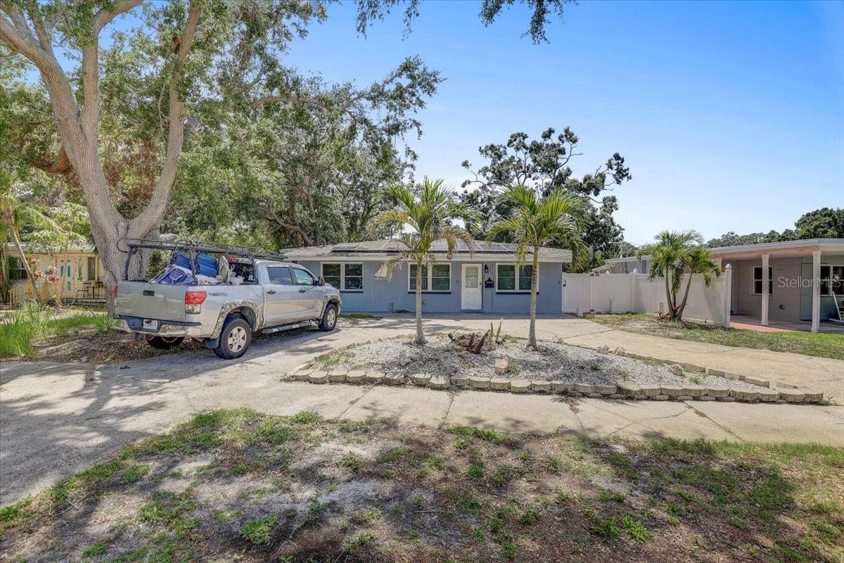 Image 39 of 47 For 2718 Boca Ciega Drive N