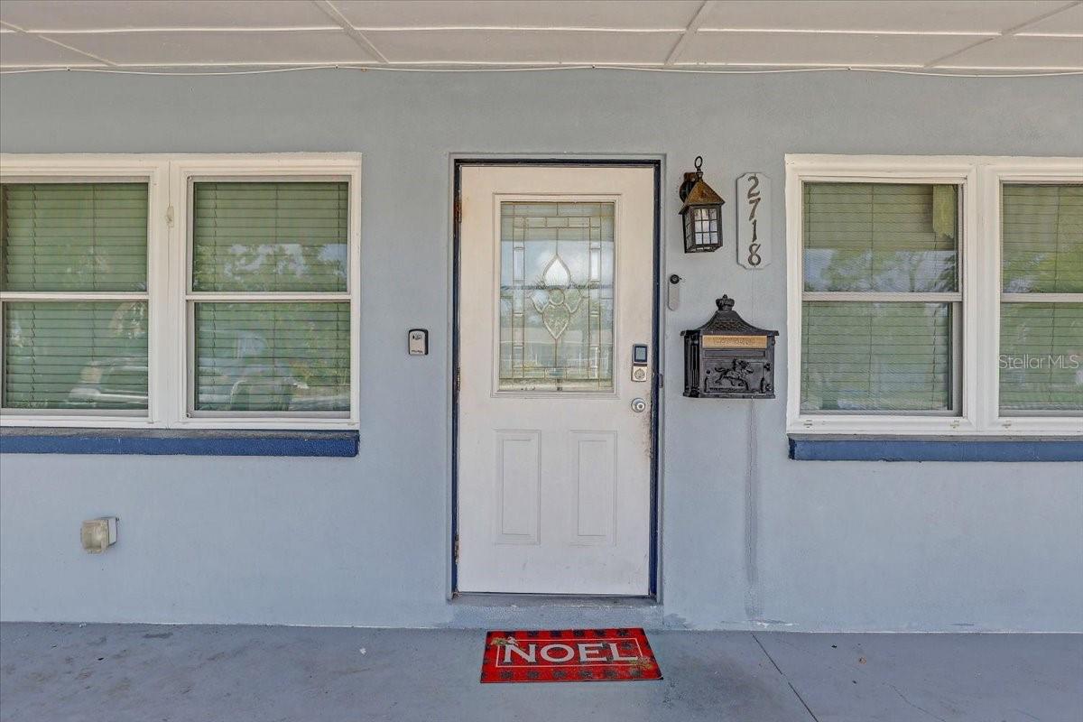 Image 4 of 47 For 2718 Boca Ciega Drive N
