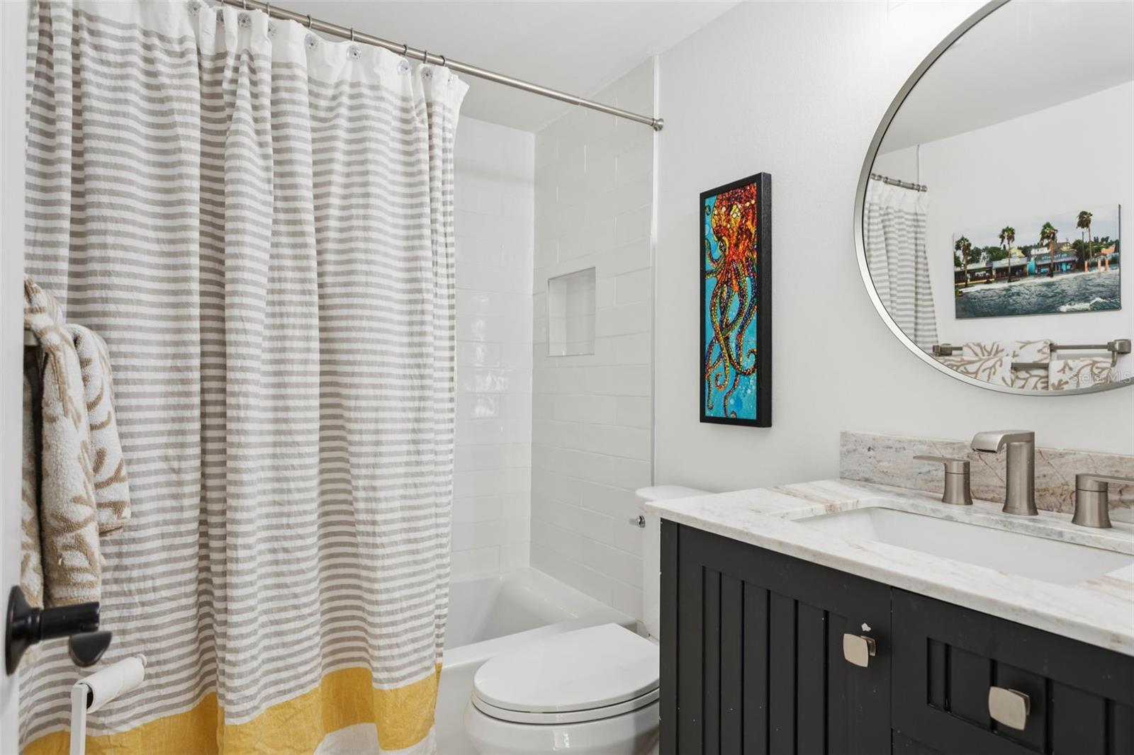 Image 22 of 27 For 5633 Puerta Del Sol Boulevard S 204