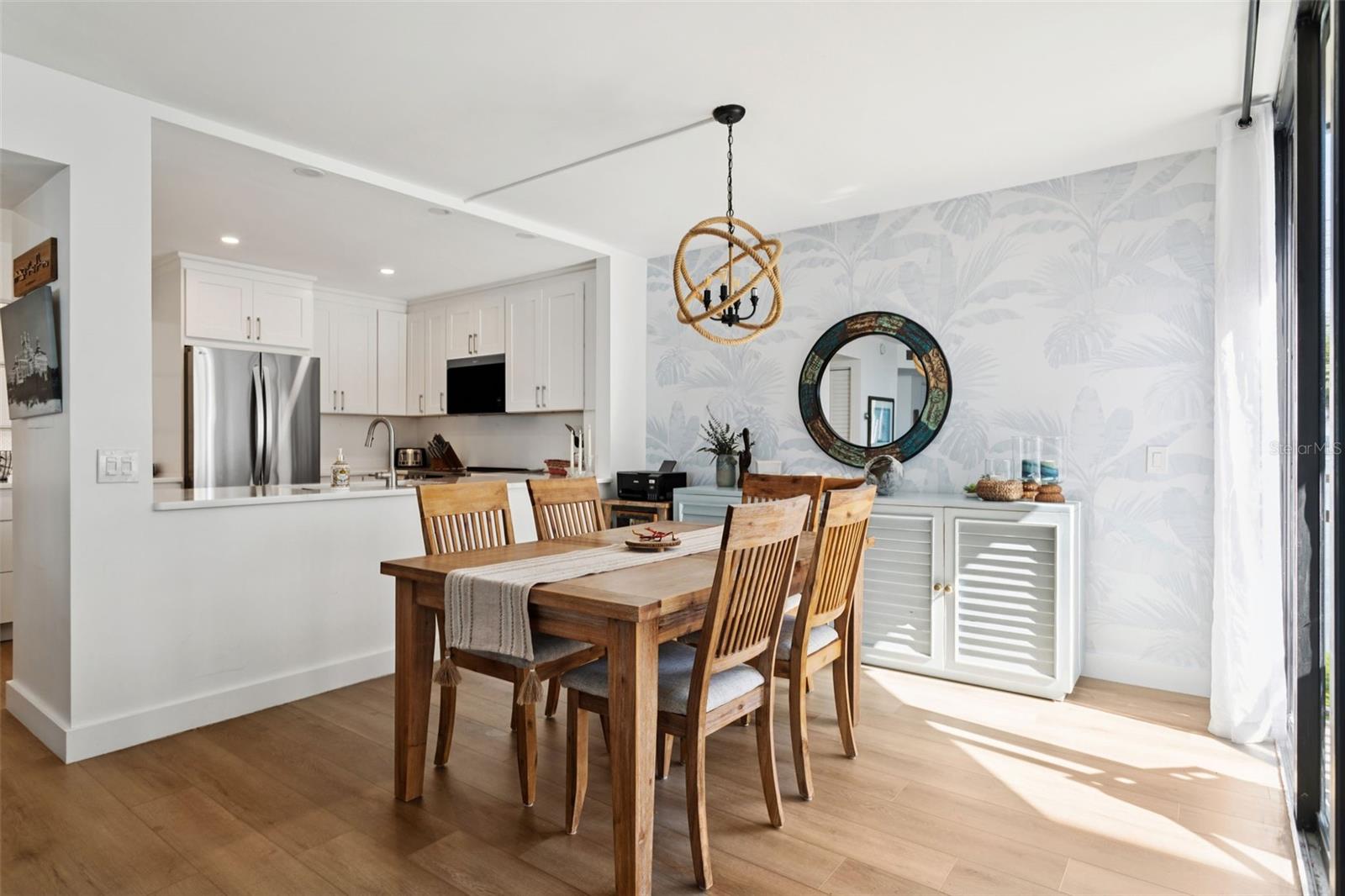Image 9 of 27 For 5633 Puerta Del Sol Boulevard S 204