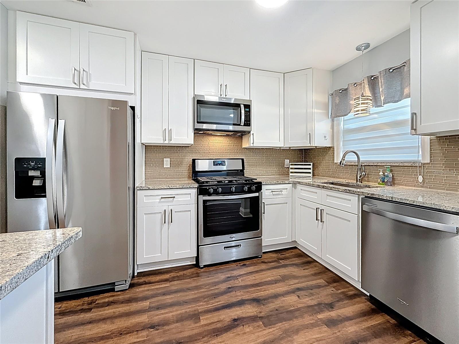 Image 11 of 96 For 5603 80th Street N 103