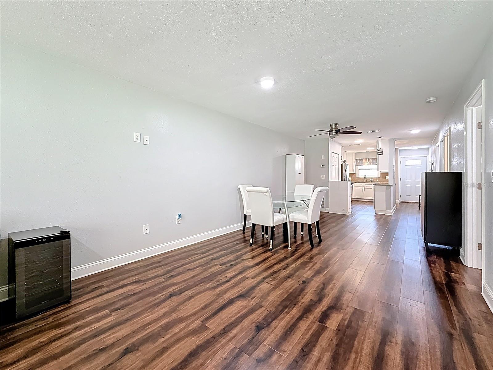 Image 18 of 96 For 5603 80th Street N 103