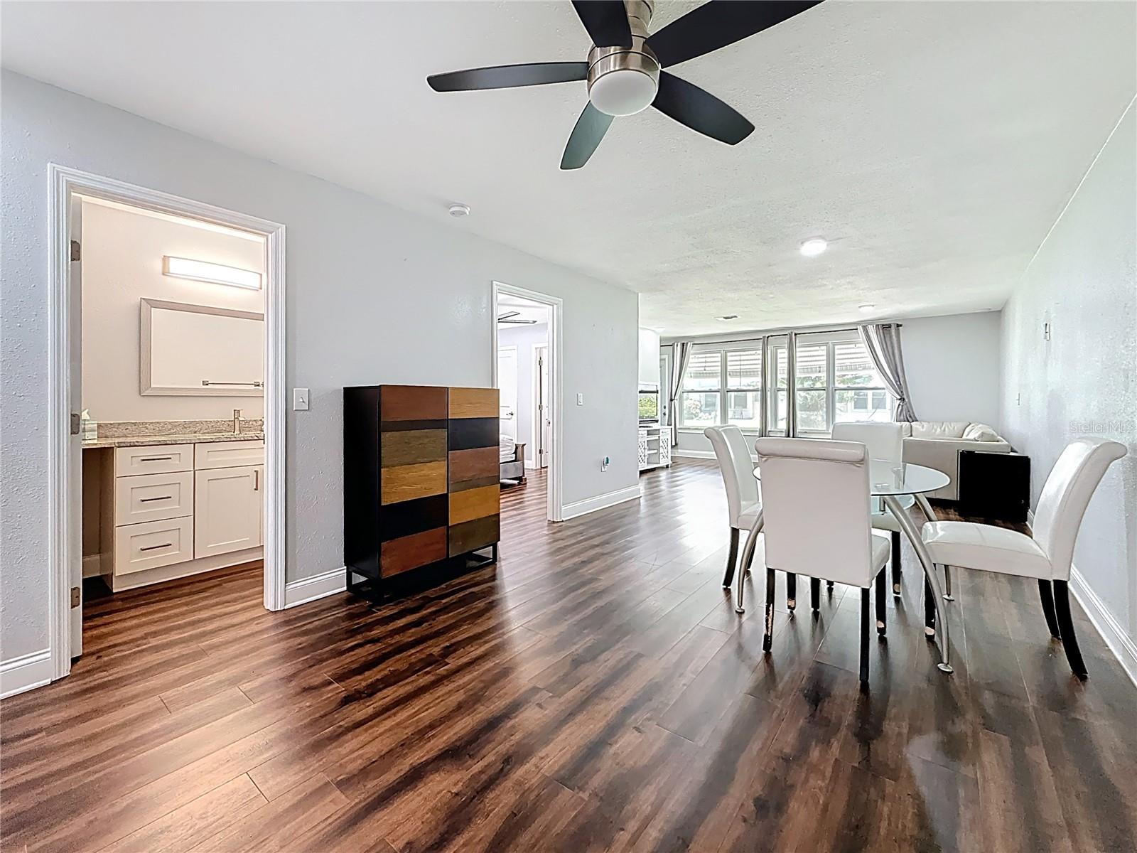 Image 21 of 96 For 5603 80th Street N 103
