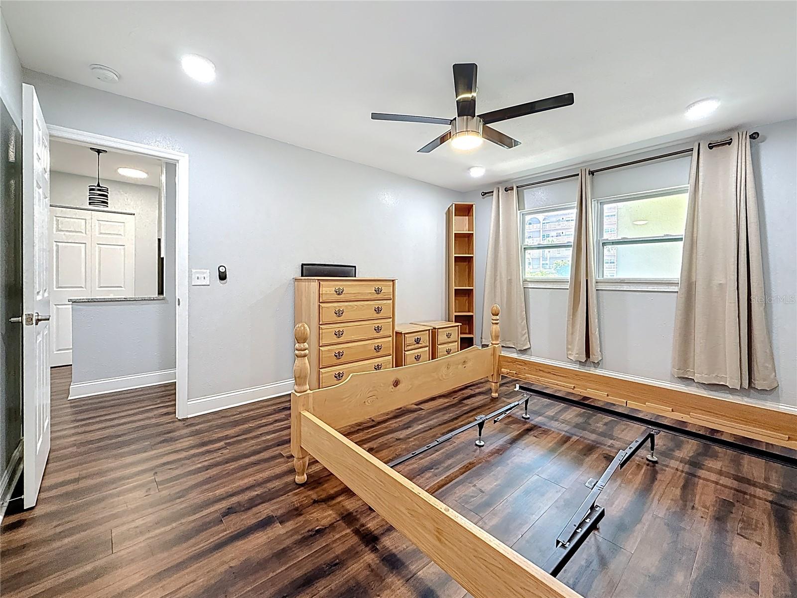 Image 24 of 96 For 5603 80th Street N 103