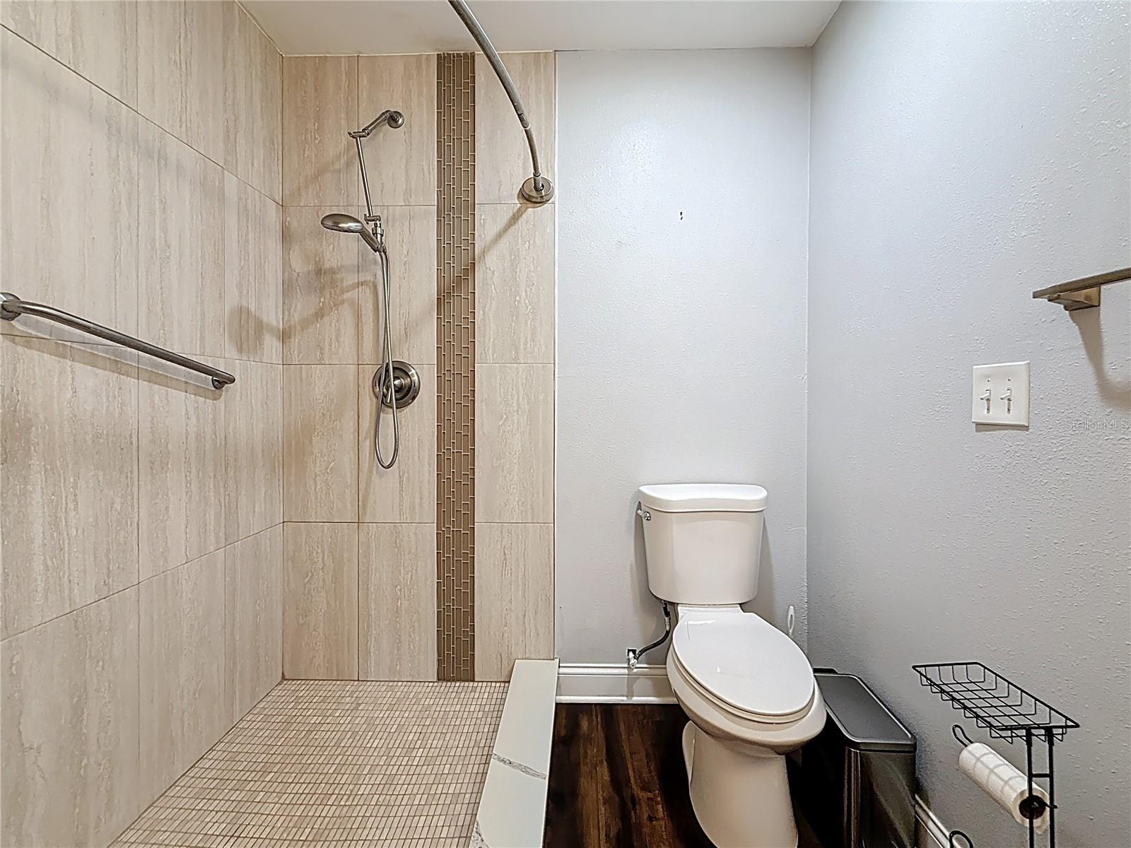 Image 30 of 96 For 5603 80th Street N 103