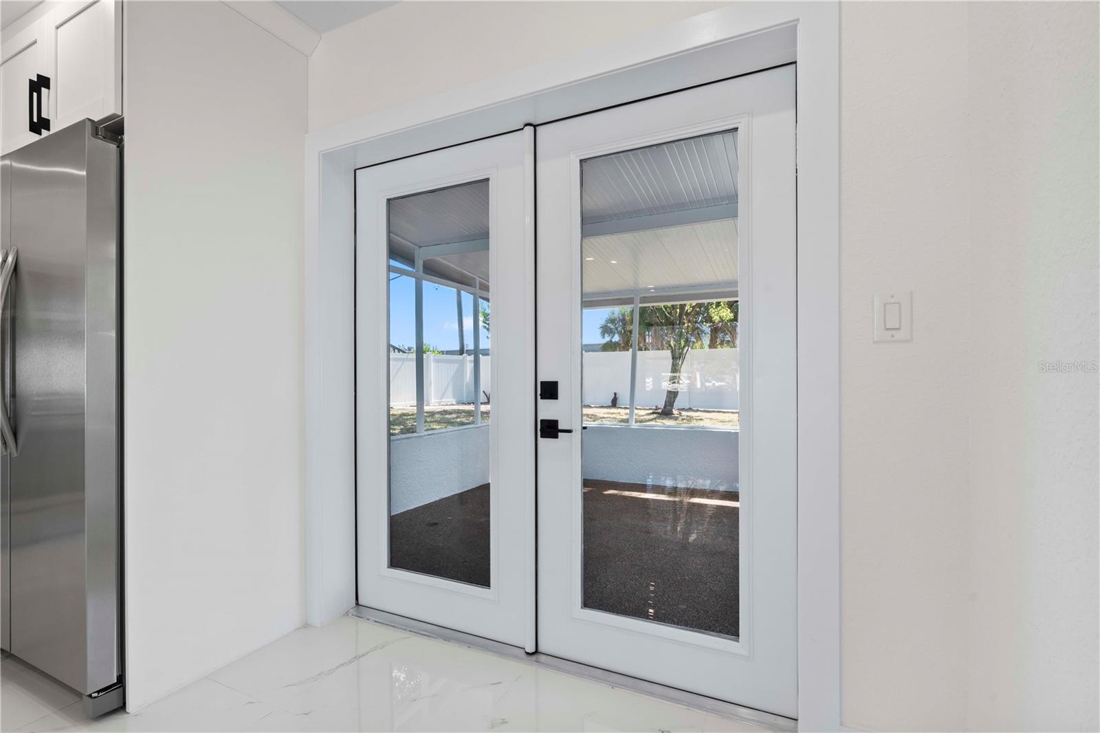 Image 15 of 39 For 8014 Comanche Avenue