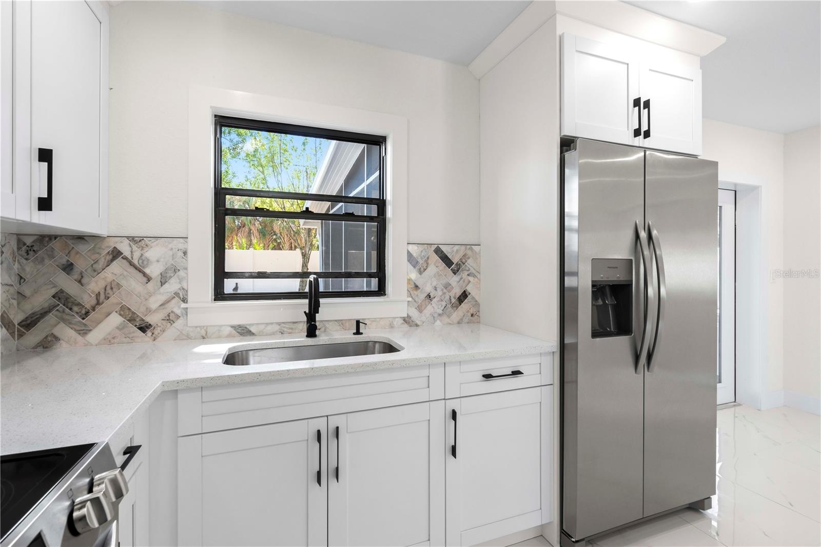 Image 19 of 39 For 8014 Comanche Avenue