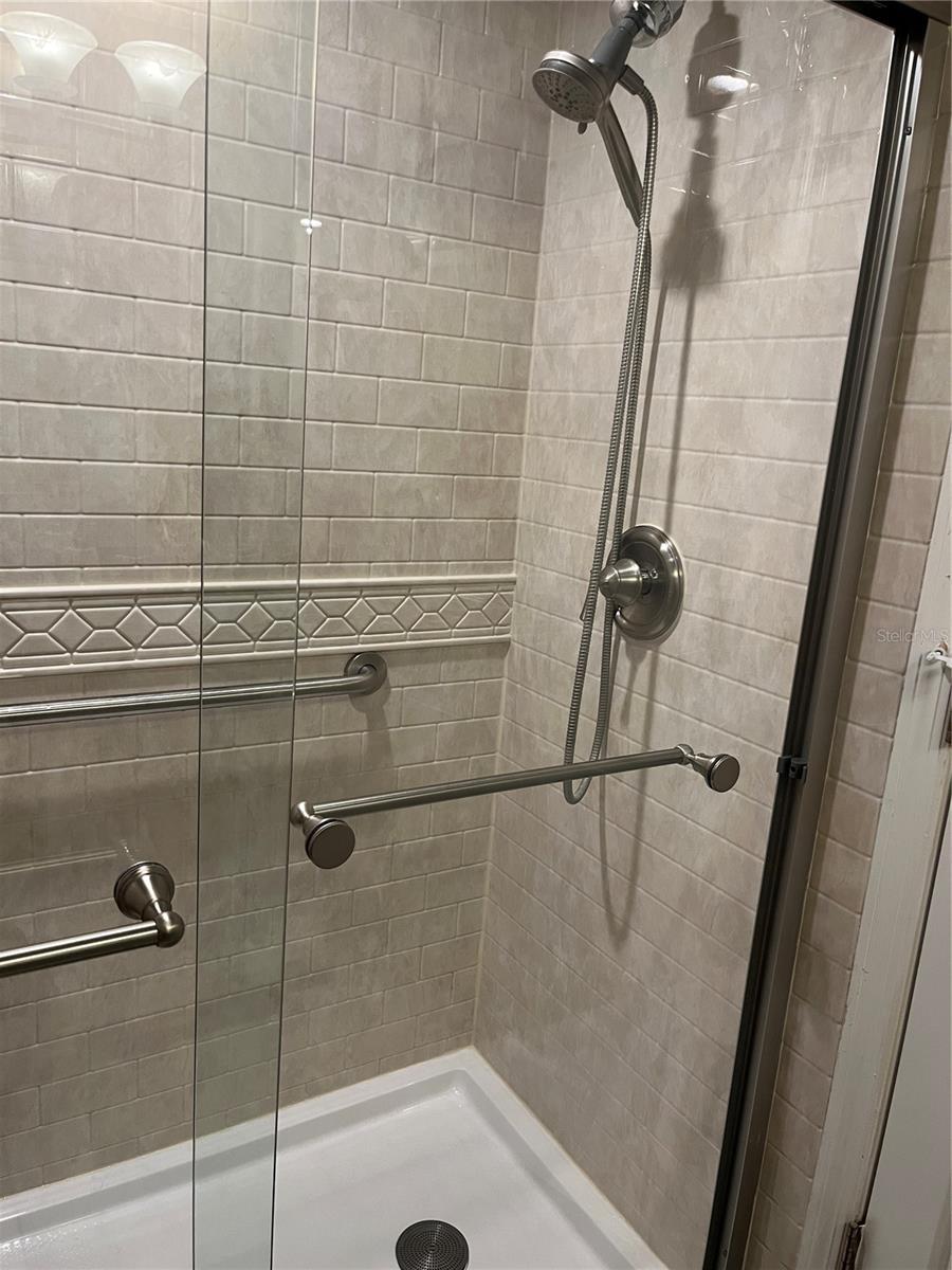 Image 41 of 92 For 2500 Winding Creek Boulevard B105