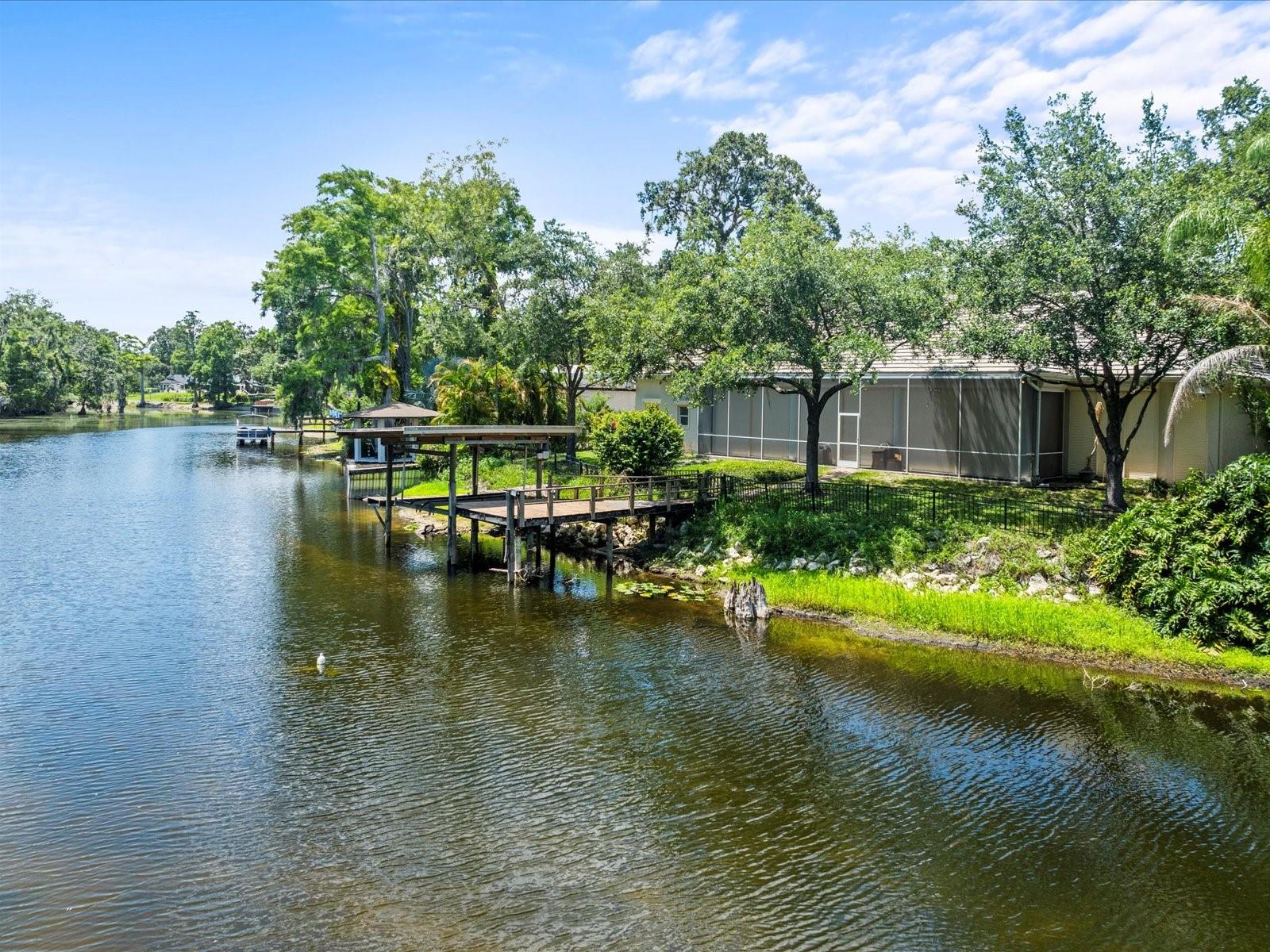 Listing photo id 69 for 713 Argyle Place
