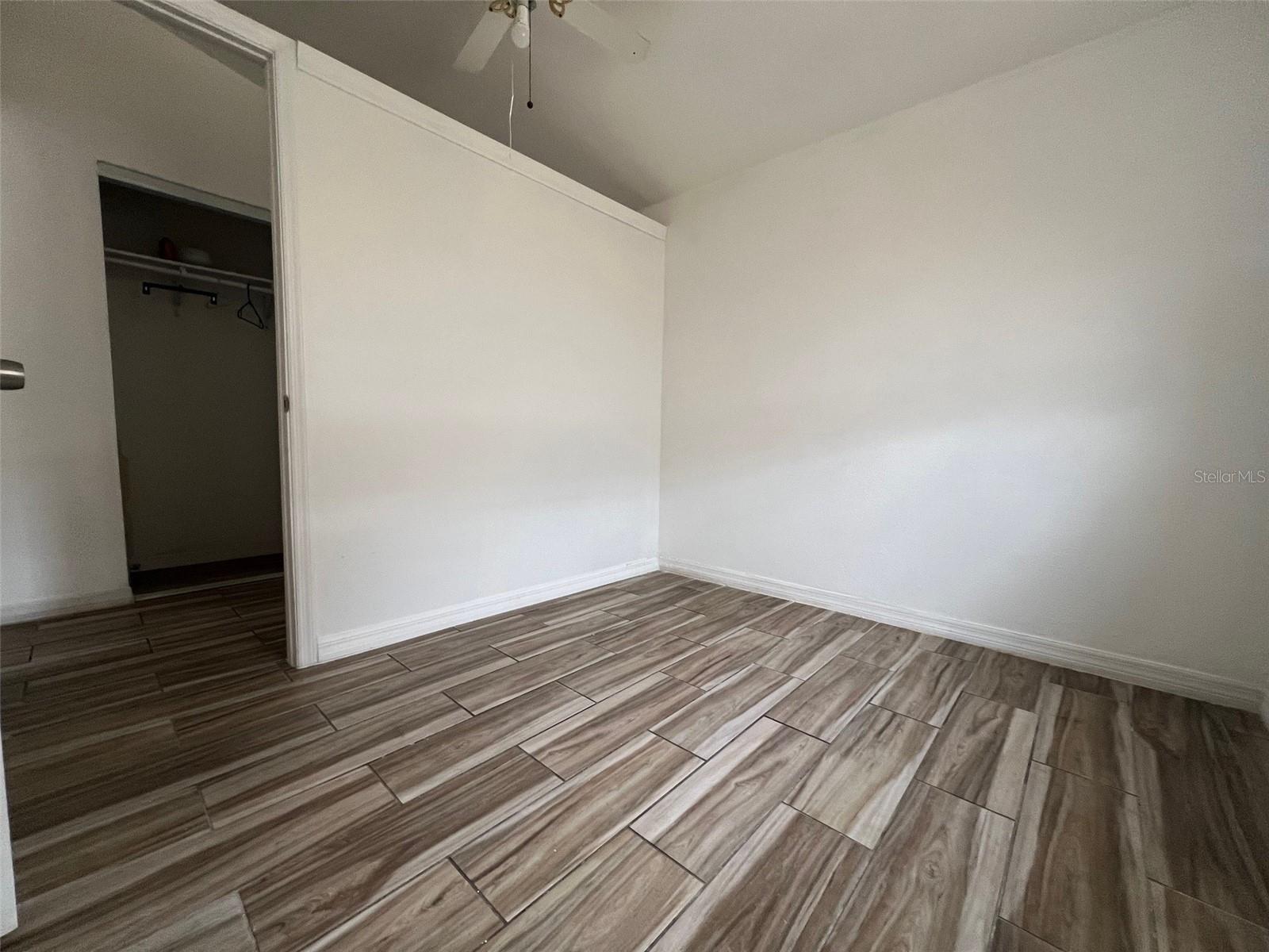 Image 10 of 27 For 724 North Avenue