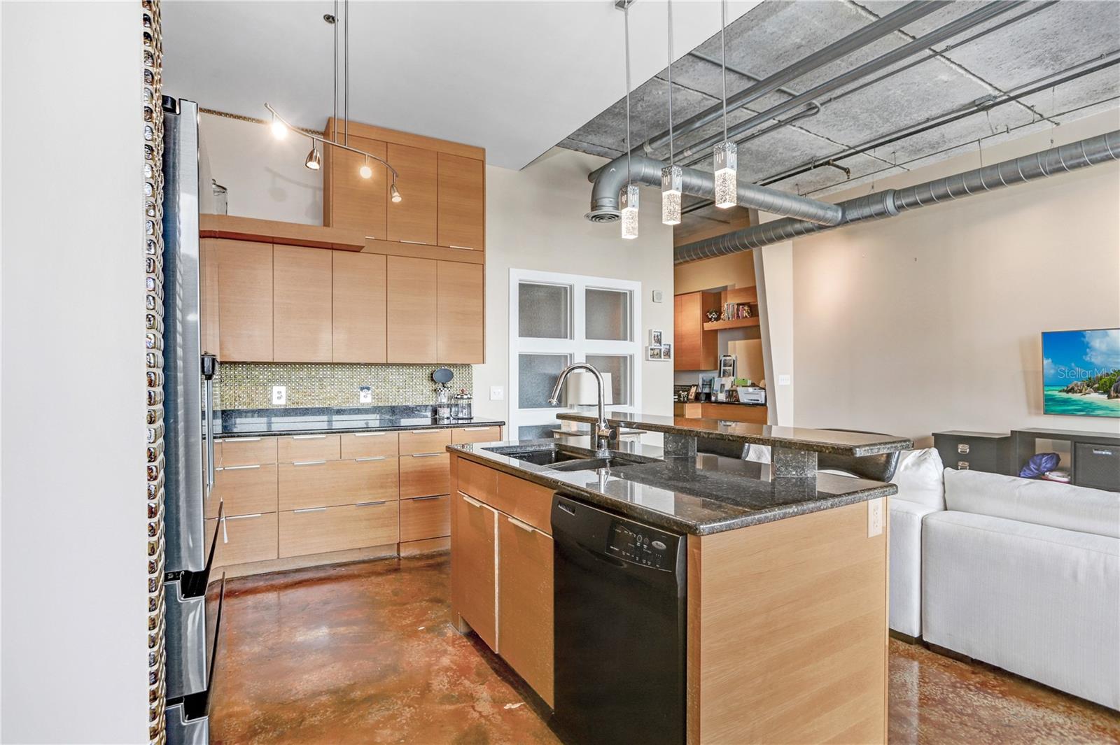 Image 10 of 32 For 175 2nd Street S 1014