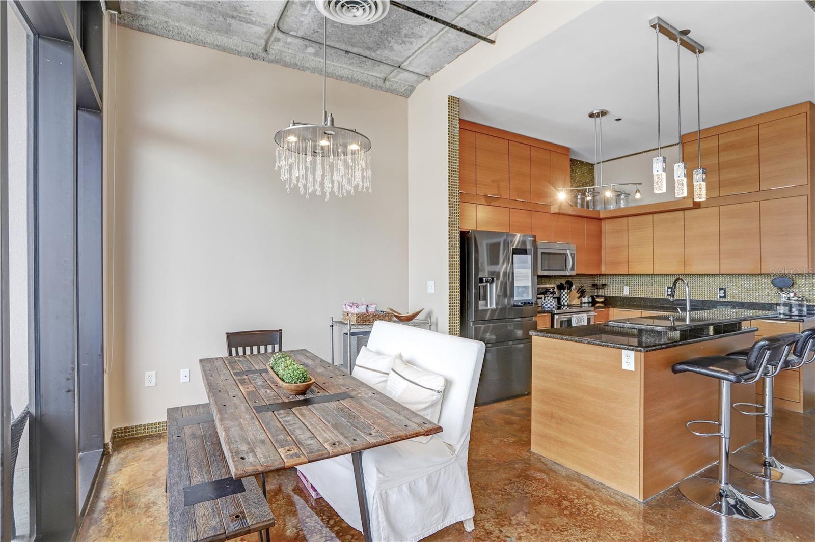 Image 8 of 32 For 175 2nd Street S 1014