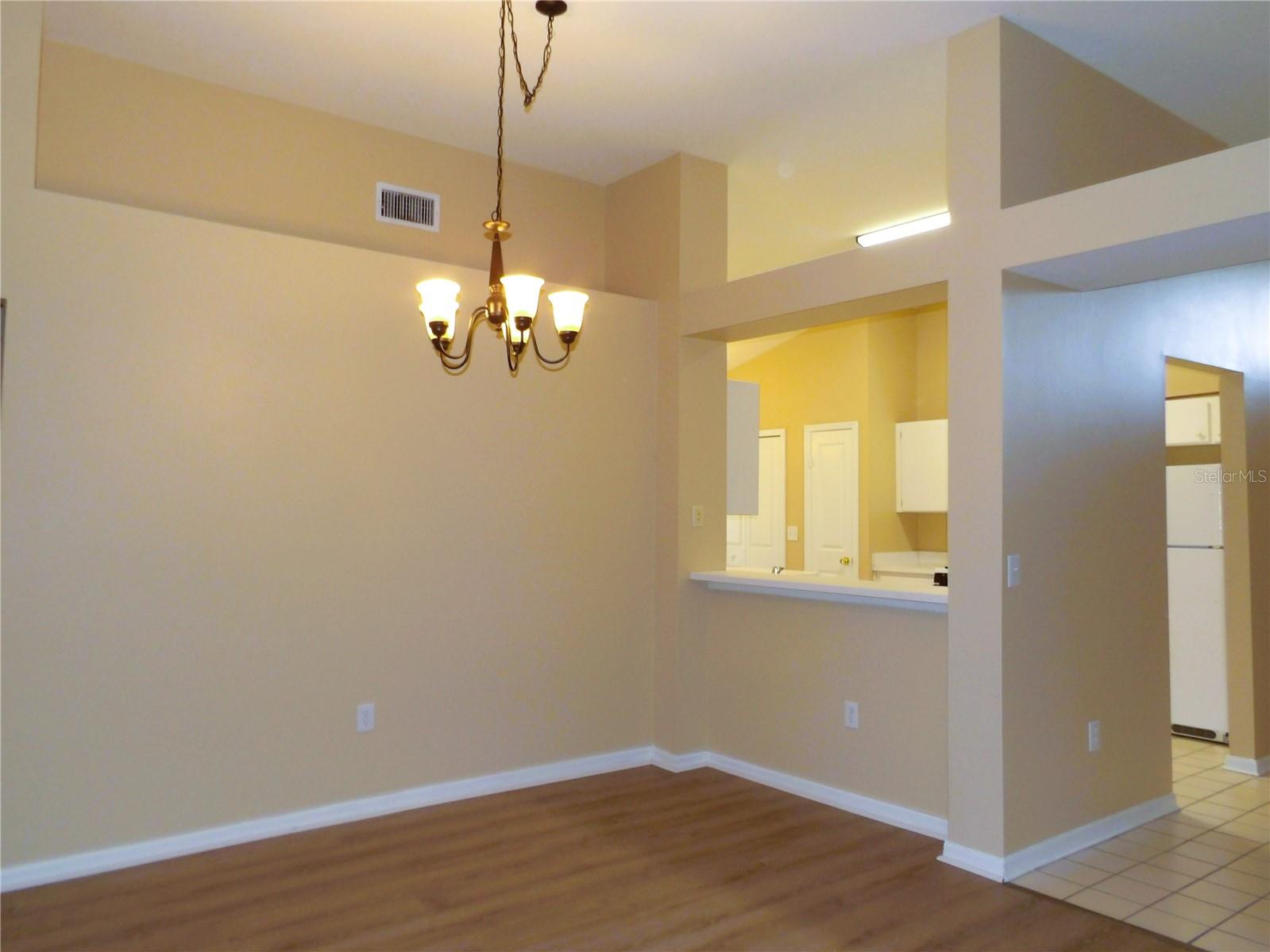 Image 8 of 18 For 1802 Durkee Place
