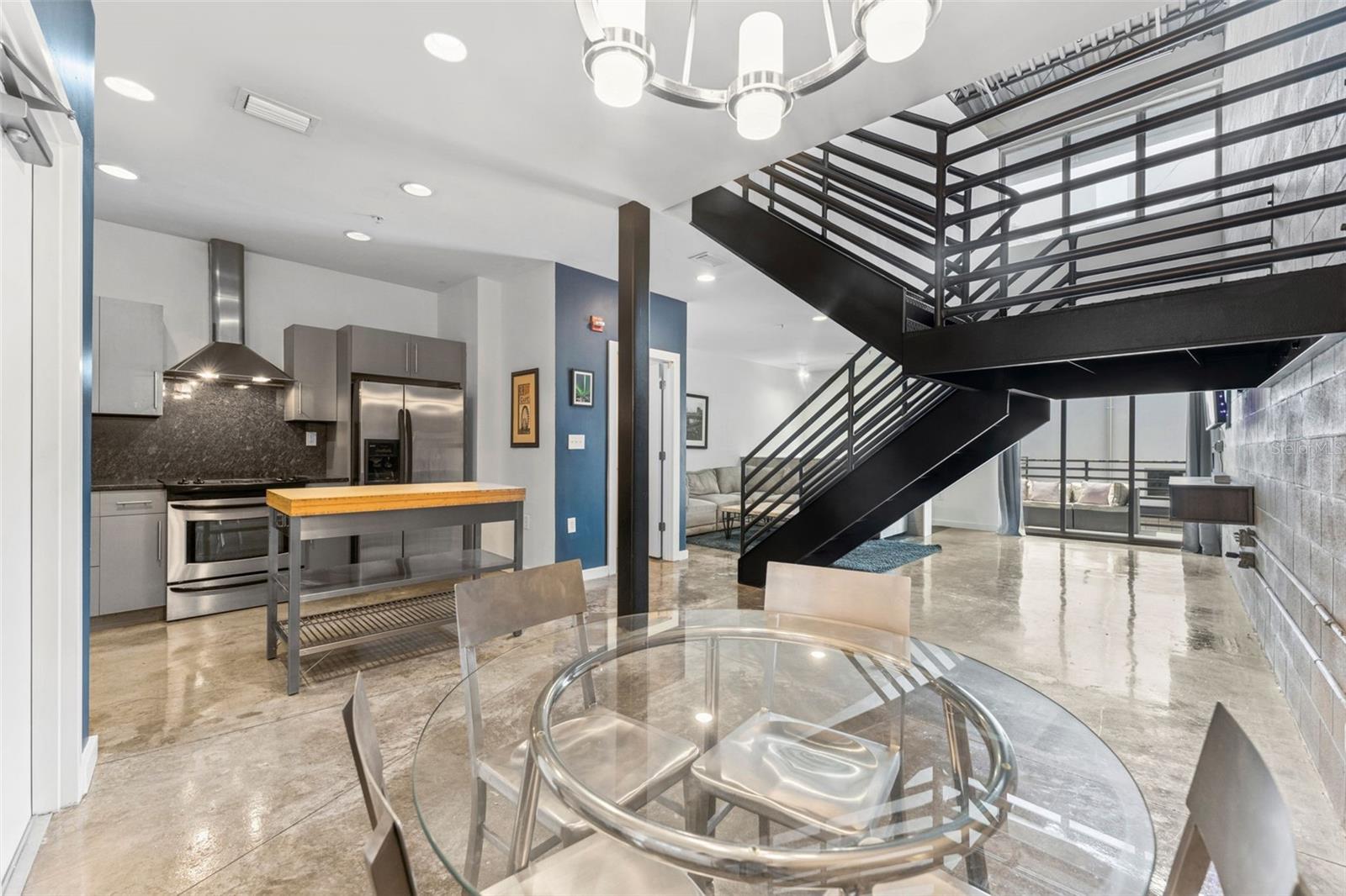 Image 12 of 28 For 5008 Macdill Avenue 16