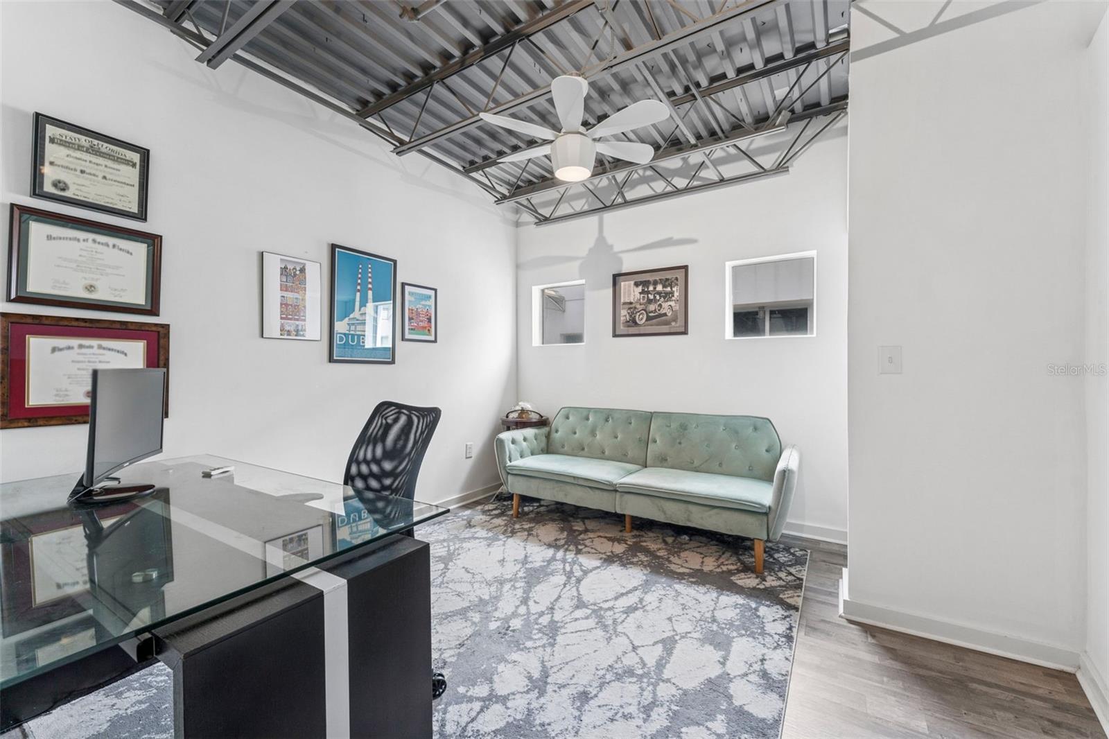 Image 20 of 28 For 5008 Macdill Avenue 16