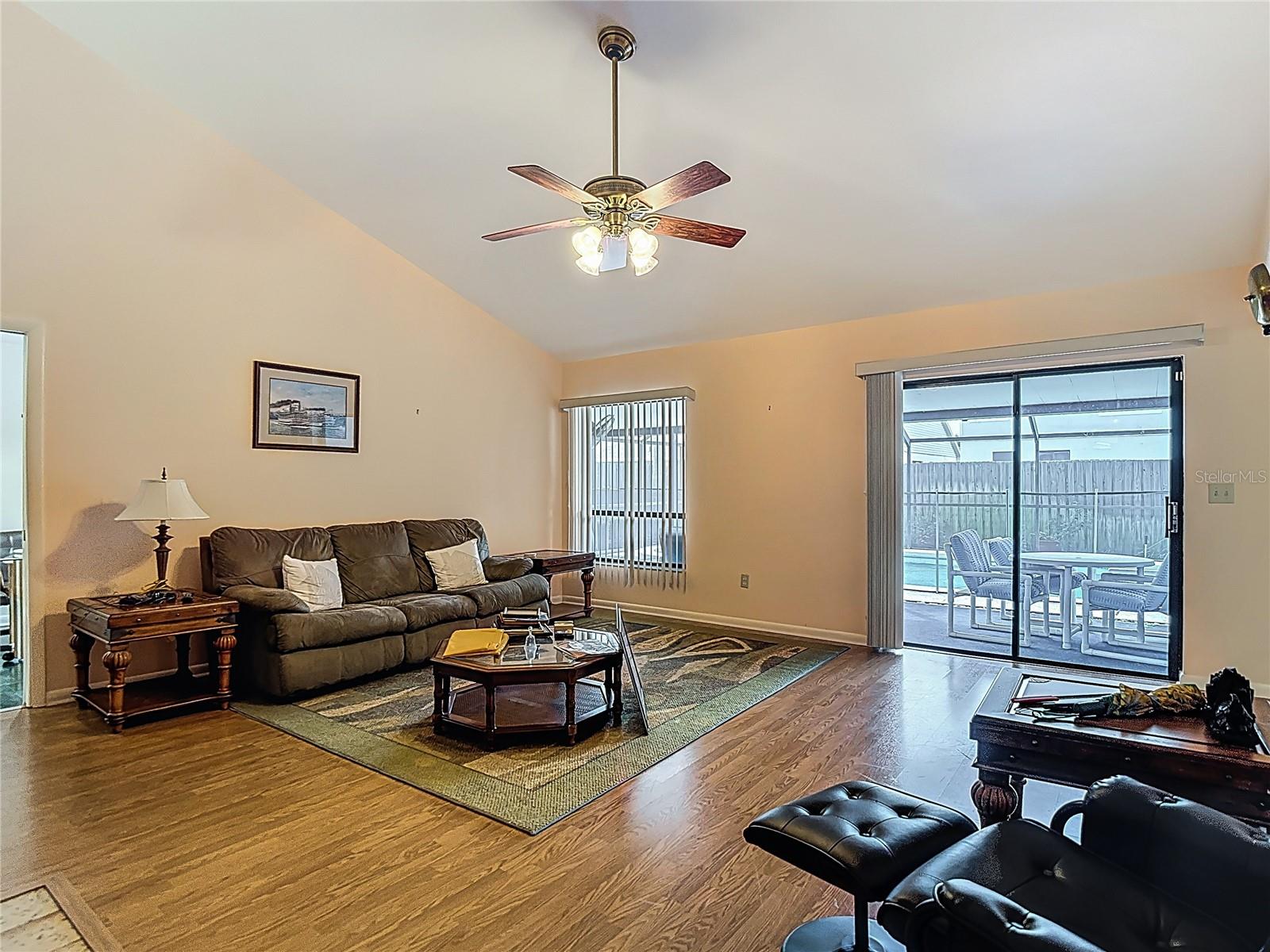 Image 10 of 60 For 1906 White Cedar Way