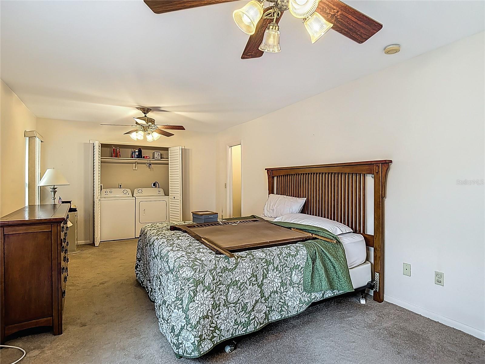 Image 25 of 60 For 1906 White Cedar Way