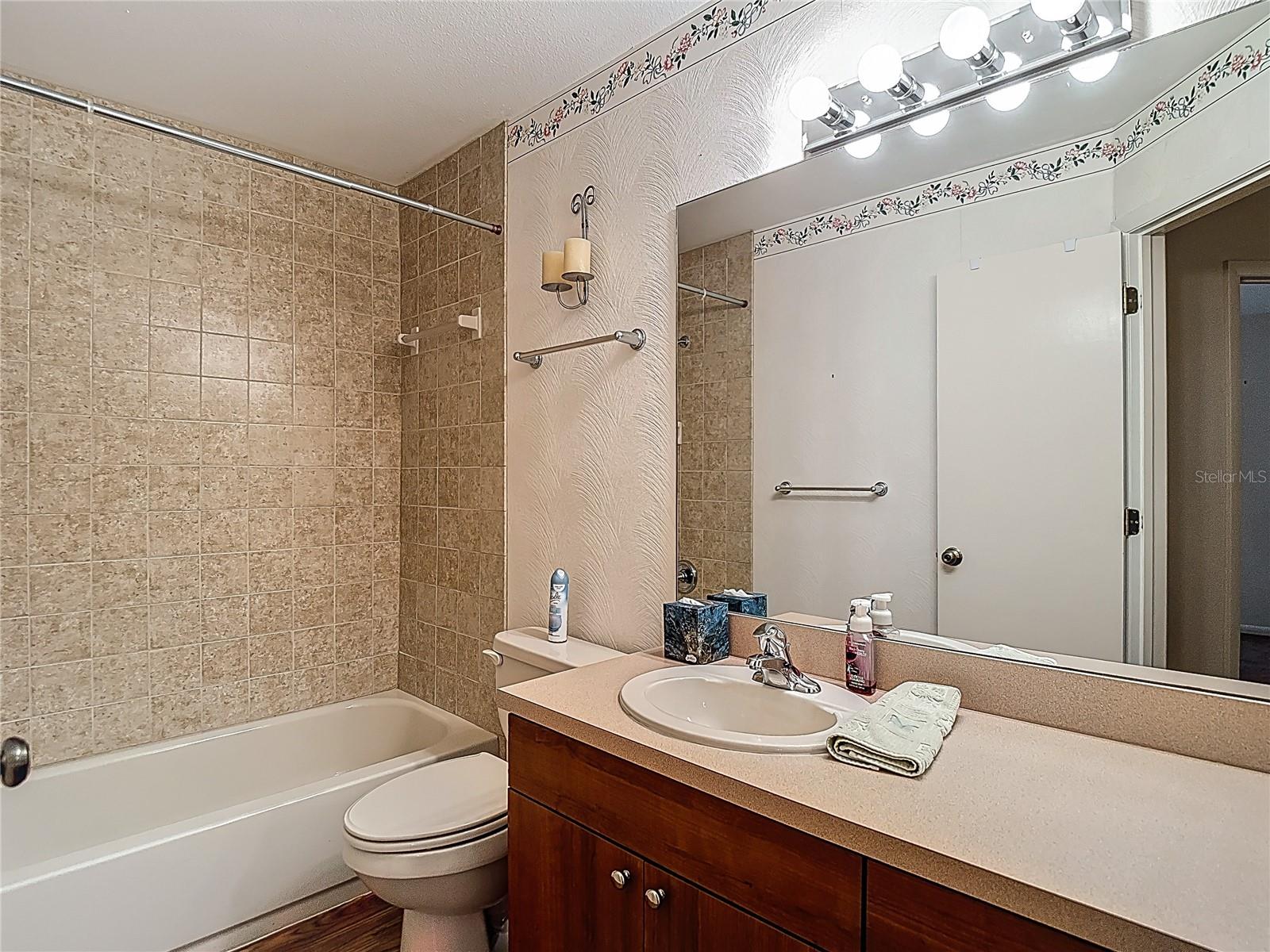 Image 26 of 60 For 1906 White Cedar Way