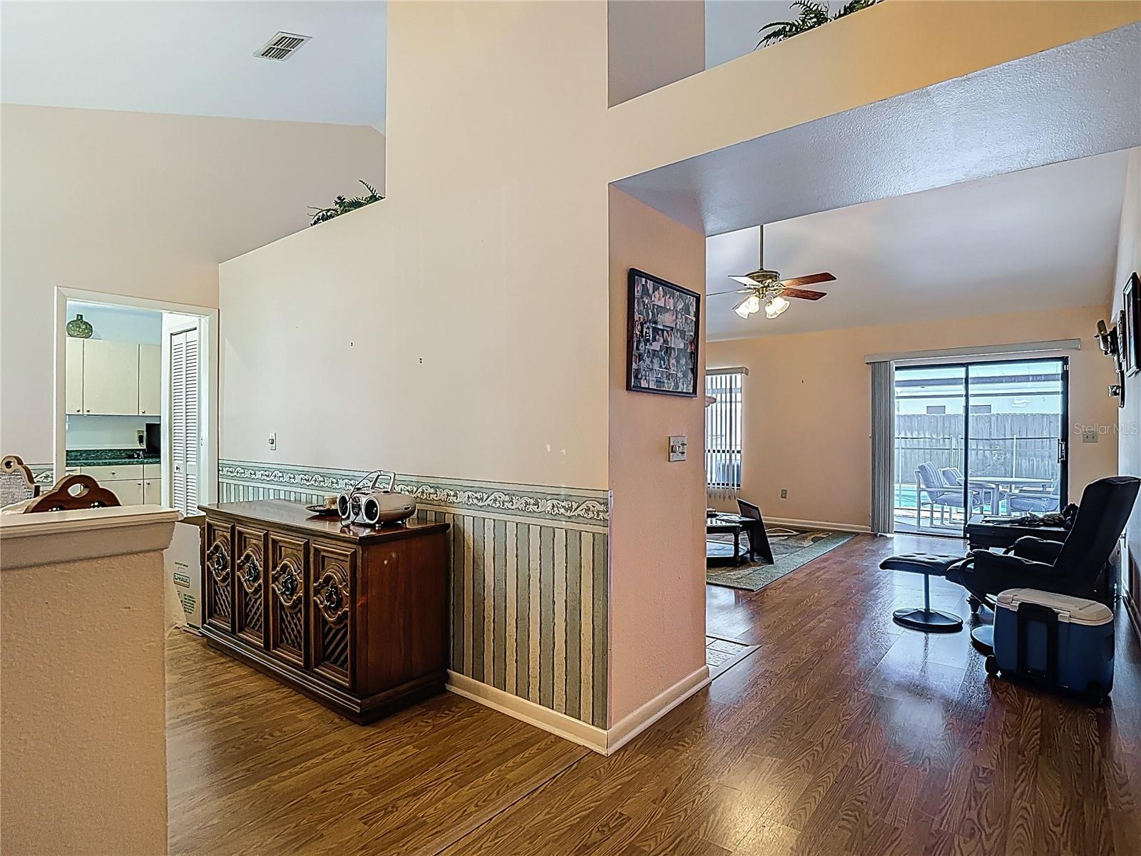 Image 9 of 60 For 1906 White Cedar Way