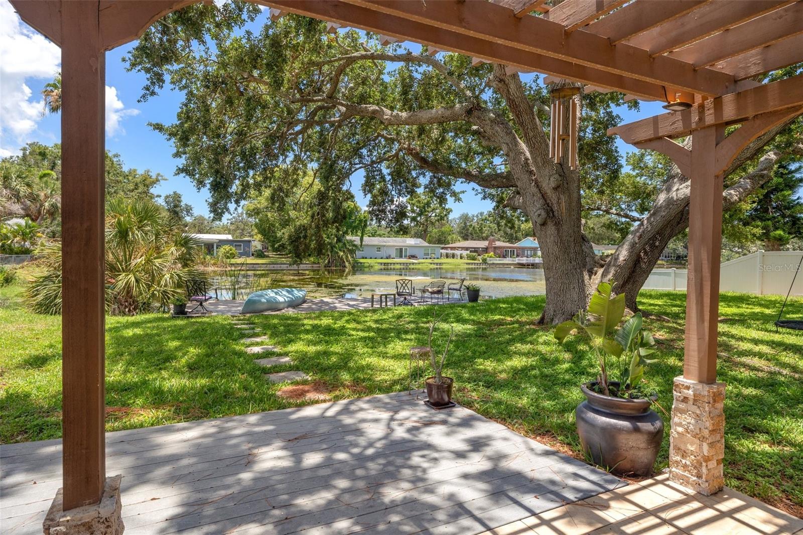 Listing photo id 29 for 10730 52nd Avenue N