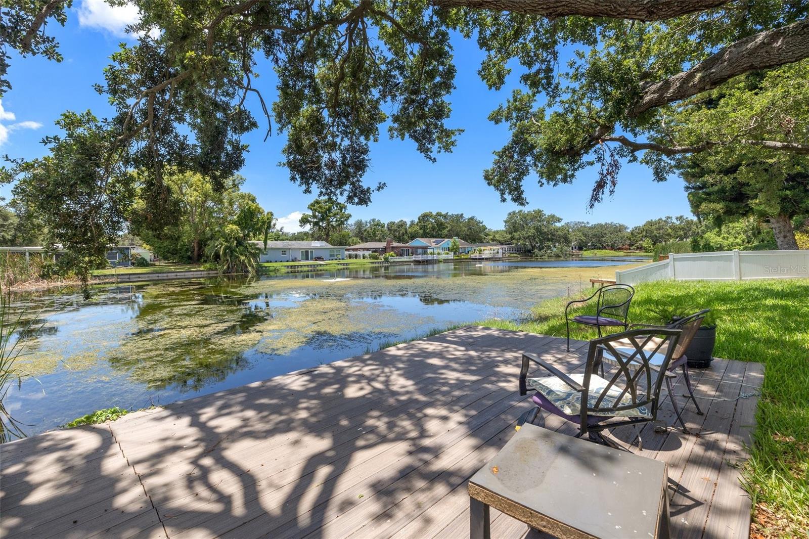 Listing photo id 4 for 10730 52nd Avenue N