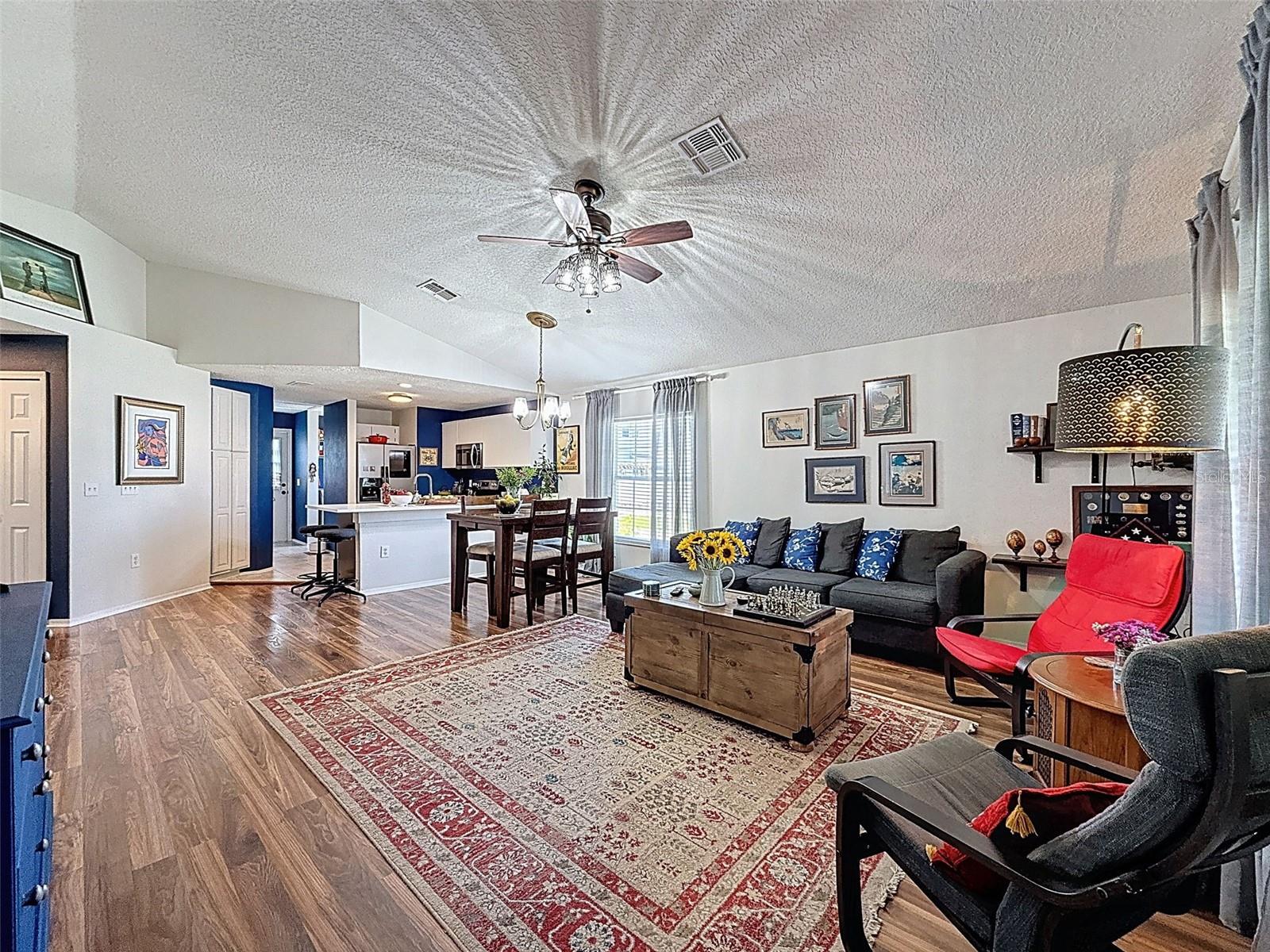 Image 10 of 49 For 7516 Mascotte Street
