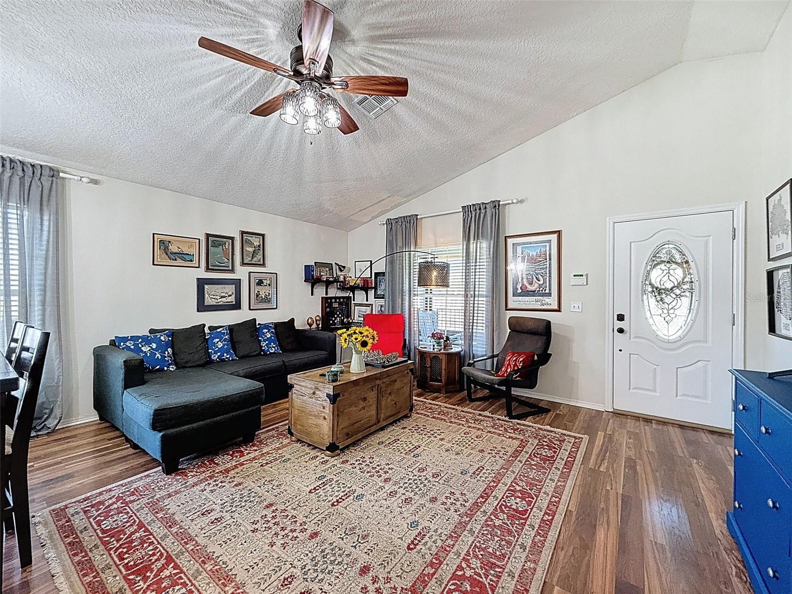 Image 11 of 49 For 7516 Mascotte Street