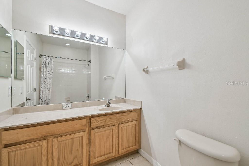 Image 30 of 39 For 14618 Mirabelle Vista Circle